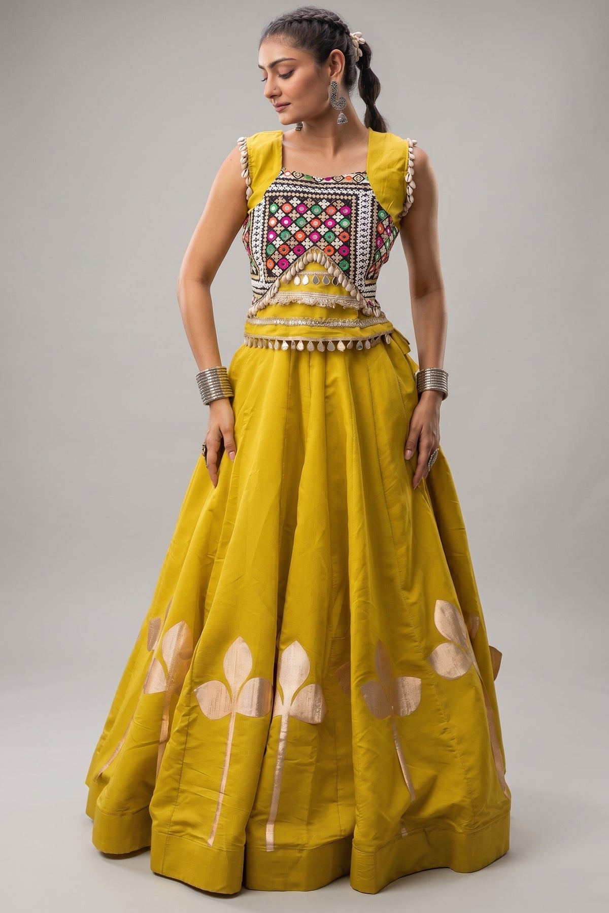Parrot Green Art Silk Kachchi Mirror Worked Chaniya Choli