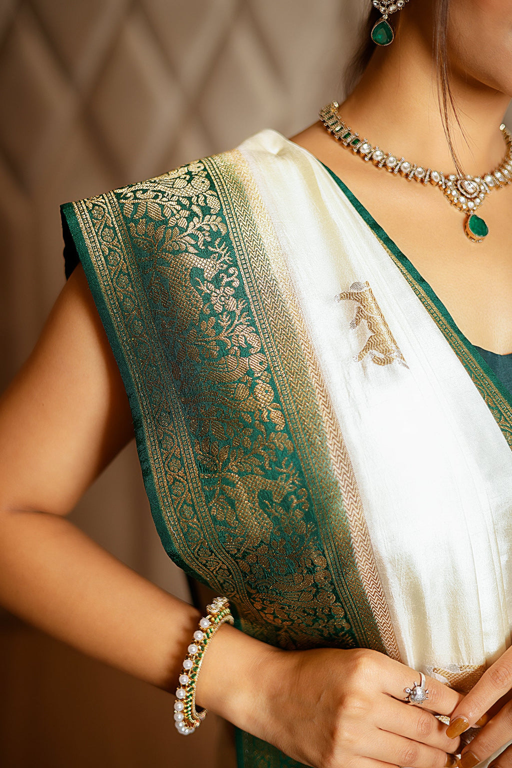 Off White Dola Silk Woven Butta Saree with Contrast Woven Border and Patola Pallu