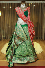 Green Banarasi Silk Floral Meenakari Woven Saree