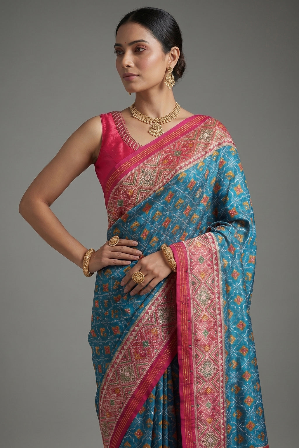 Blue Silk Traditional Woven Checks Woven Saree with Contrast Pallu and Border