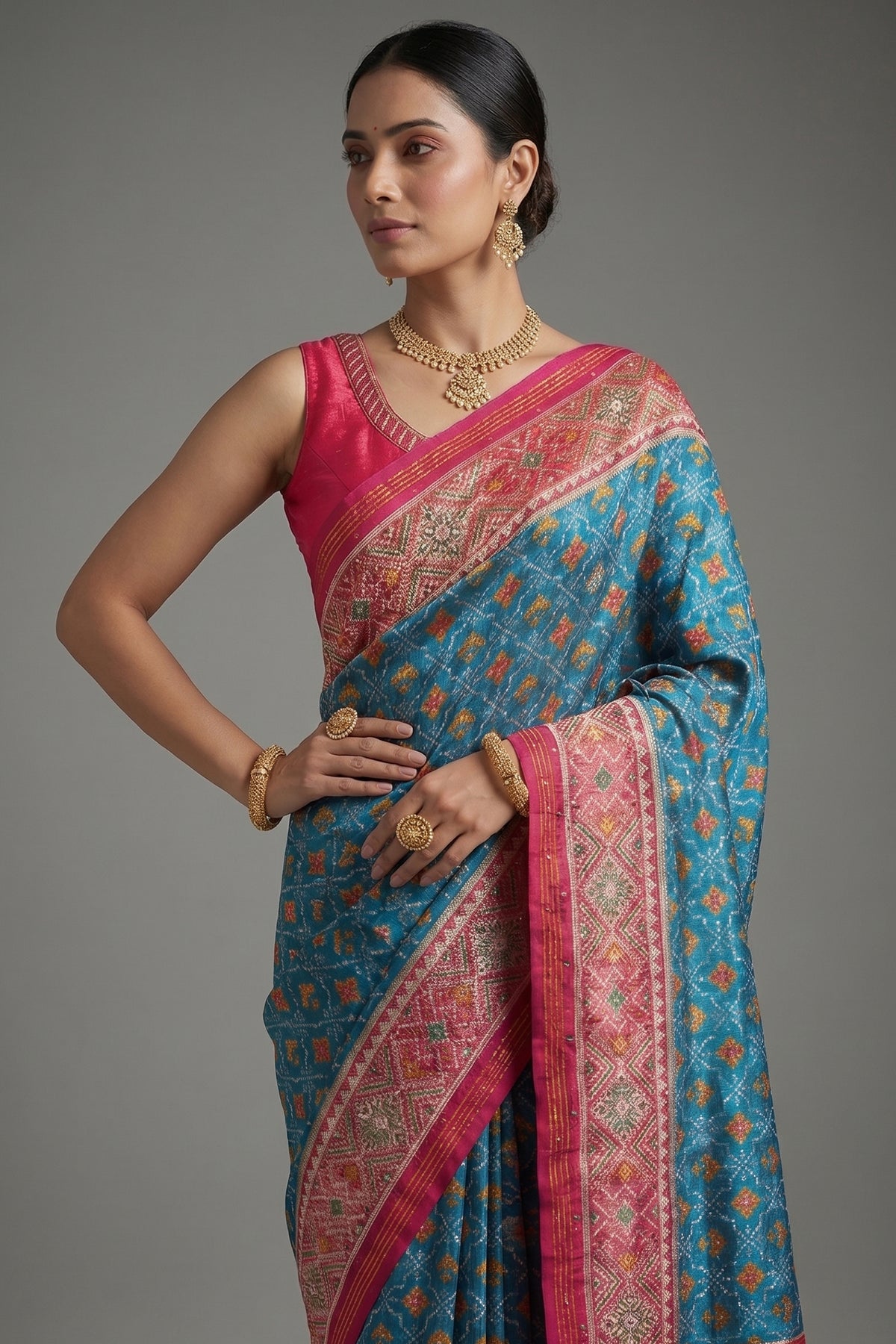 Blue Silk Traditional Woven Checks Woven Saree with Contrast Pallu and Border