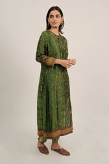 Green Silk Embroidered Buttis Straight Cut Suit